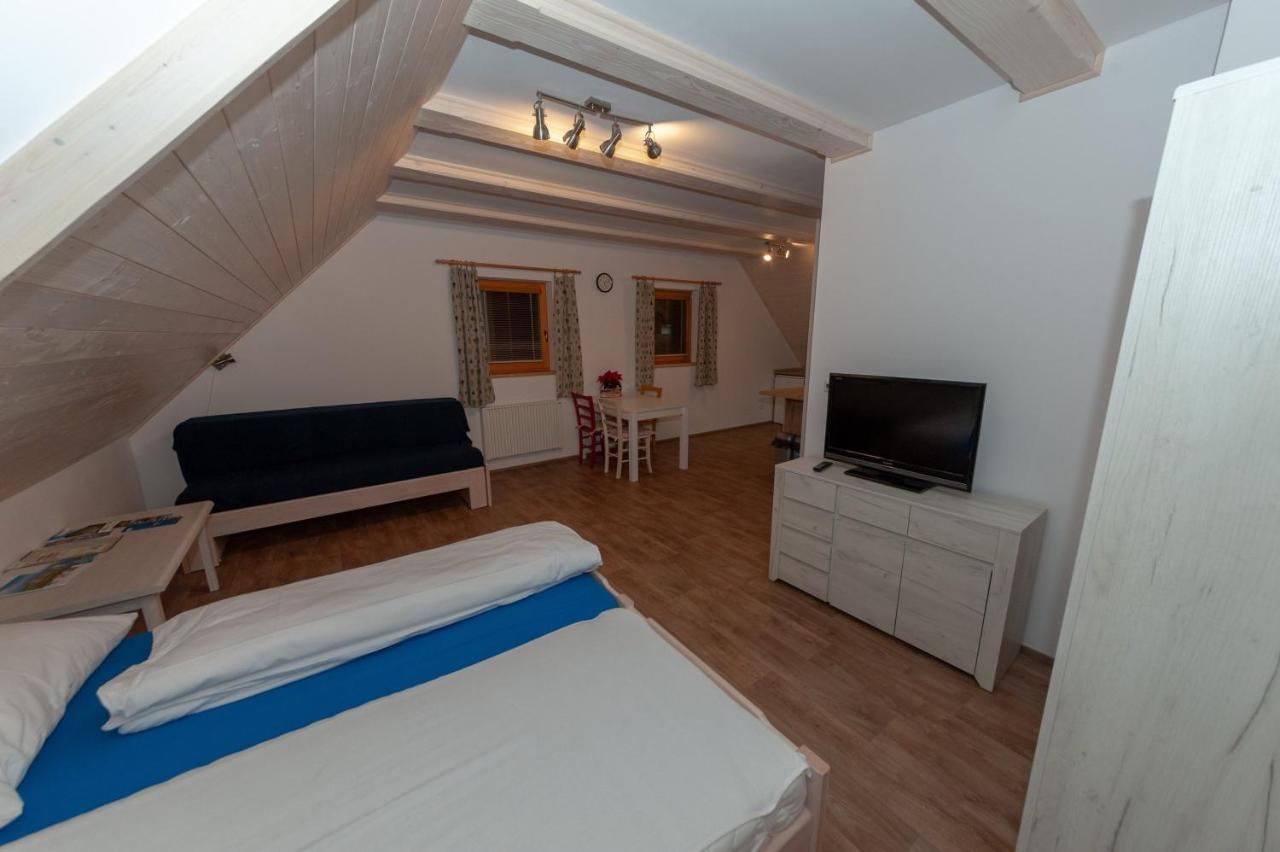 Roubenka Bila Apartment Exterior photo